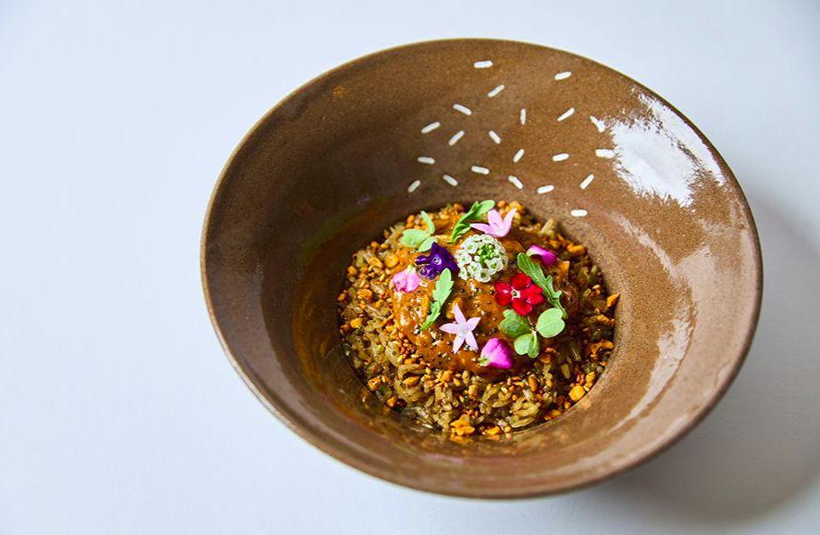 aKin_dish1_Jono Lawley aKin_dish1_Jono Lawley